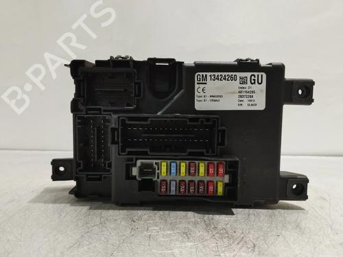 Used Fuse box Fuse box OPEL CORSA D (S07) 1.2 (L08, L68) (86 hp) 33236672 33236672