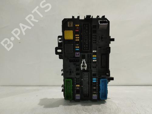 Used Fuse box Fuse box OPEL ASTRA H (A04) 1.3 CDTI (L48) (90 hp) 33272673 33272673