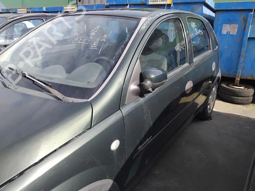 Used Left front door Left front door OPEL CORSA C (X01) 1.0 (F08, F68) (58 hp) 33295498 33295498