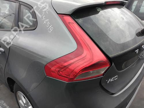 Used Left taillight Left taillight VOLVO V40 Hatchback (525) D2 (120 hp) 33305437 33305437