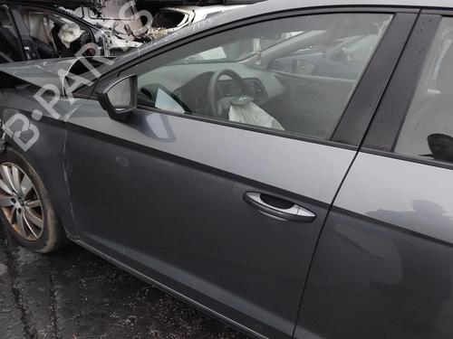 Used Left front door Left front door SEAT LEON (5F1) 1.2 TSI (105 hp) 33305603 33305603