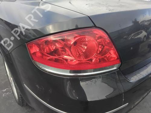 Used Left taillight Left taillight FIAT LINEA (323_, 110_) 1.3 D Multijet (323AXB11, 323AXB1A) (90 hp) 33305685 33305685