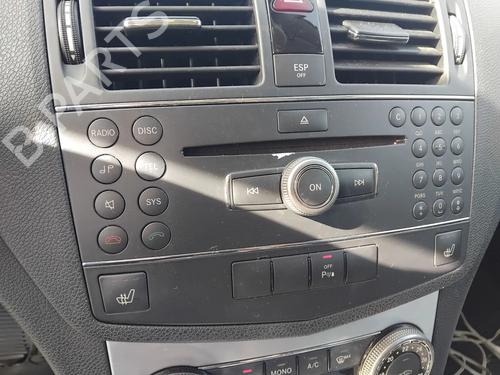 Used Radio Radio MERCEDES-BENZ C-CLASS (W204) C 250 CDI (204.003) (204 hp) 33329456 33329456
