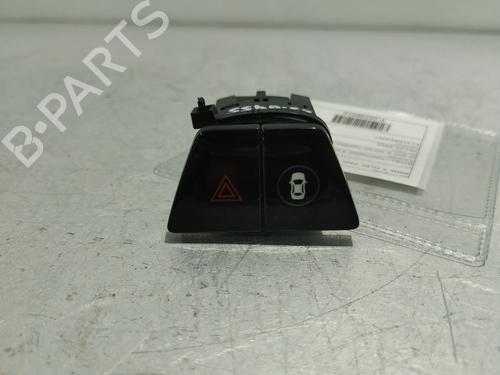 warning-switch-bmw-5-g30-f90-2016-33326459 main image