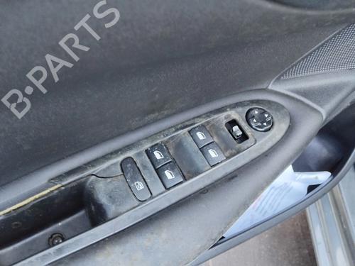 Used Left front window switch Left front window switch CITROËN C4 II (NC_) 1.6 HDi 115 (114 hp) 33329487 33329487