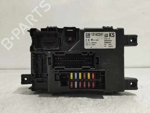 Used Fuse box Fuse box OPEL CORSA D (S07) 1.3 CDTI (L08, L68) (90 hp) 33398123 33398123