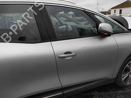 Used Right front door Right front door RENAULT GRAND SCÉNIC IV (R9_) 1.5 dCi 110 Hybrid Assist (R9AE, R9A3) (110 hp) 33402834 33402834