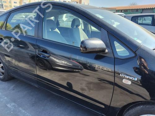 Used Right front door Right front door TOYOTA PRIUS Liftback (_W2_) 1.5 Hybrid (NHW2_) (113 hp) 33433910 33433910