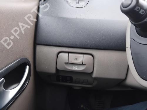 Used Electronic module Electronic module RENAULT SCÉNIC II (JM0/1_) 1.4 (JM0B, JM0H, JM1A) (98 hp) 33437914 33437914