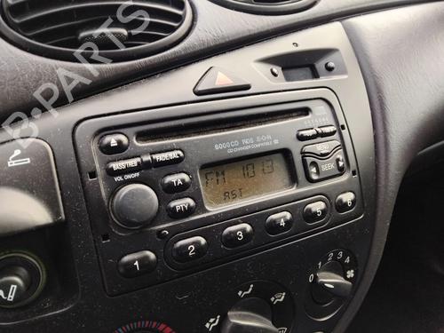 Used Radio Radio FORD FOCUS I (DAW, DBW) 1.4 16V (75 hp) 33466439 33466439