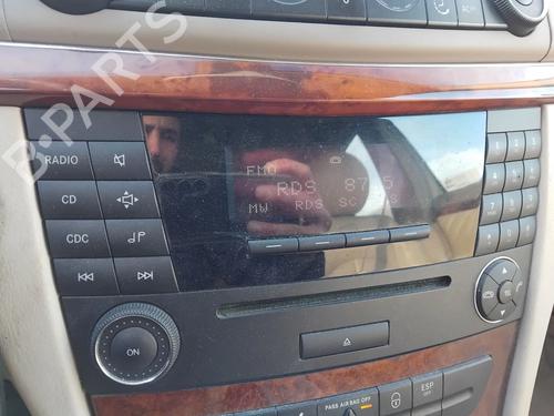 Used Radio Radio MERCEDES-BENZ E-CLASS (W211) E 220 CDI (211.006) (150 hp) 33471450 33471450