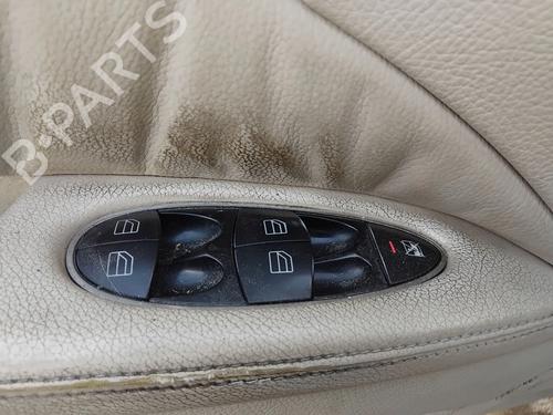 Used Left front window switch Left front window switch MERCEDES-BENZ E-CLASS (W211) E 220 CDI (211.006) (150 hp) 33471452 33471452