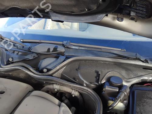 Used Front wiper motor Front wiper motor MERCEDES-BENZ E-CLASS (W211) E 220 CDI (211.006) (150 hp) 33471455 33471455