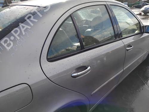 Used Right rear door Right rear door MERCEDES-BENZ E-CLASS (W211) E 220 CDI (211.006) (150 hp) 33471462 33471462