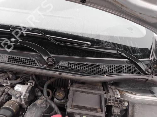 front-wiper-motor-renault-captur-i-j5_-h5_-2013-33548869 main image