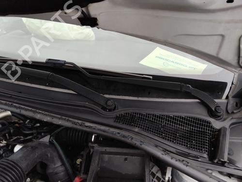 front-wiper-motor-renault-clio-iv-bh_-2012-2013-2014-2015-2016-2017-2018-2019-2020-2021-33555006 main image