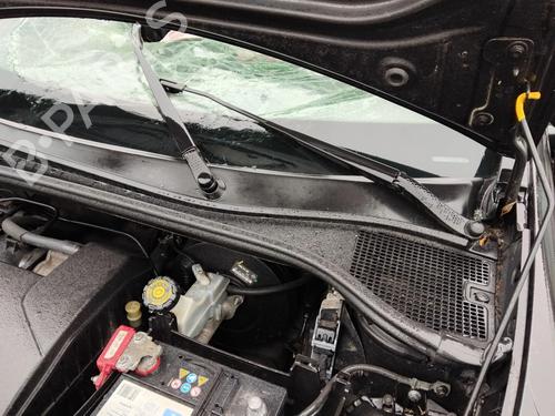 front-wiper-motor-renault-clio-iii-br01-cr01-2005-2006-2007-2008-2009-2010-2011-2012-2013-2014-33555042 main image