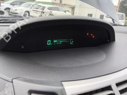 Used Instrument cluster Instrument cluster TOYOTA YARIS (_P9_) 1.0 VVT-i (KSP90_, KSP90R) (69 hp) 33609761 33609761