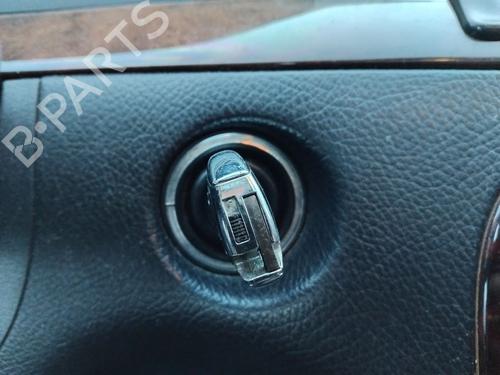 Used Switch Switch MERCEDES-BENZ S-CLASS (W220, V220) S 320 CDI (220.026, 220.126) (197 hp) 33609780 33609780