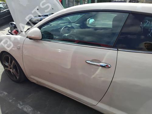 left-front-door-alfa-romeo-mito-955_-2008-2009-2010-2011-2012-2013-2014-2015-2016-2017-2018-33611692 main image