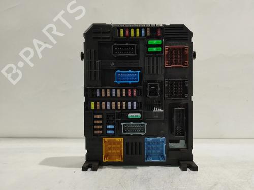 Used Fuse box Fuse box CITROËN C3 AIRCROSS II (2R_, 2C_) 1.2 PureTech 110 (2RHNZB, 2RHNZW, 2RHNPX, 2RHNPJ) (110 hp) 33655754 33655754