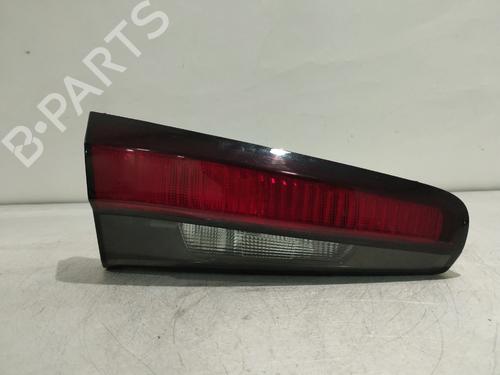 left-tailgate-light-fiat-tipo-estate-356_-357_-2016-24987620 main image