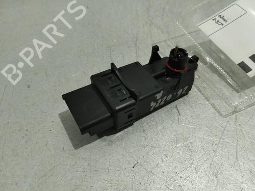 Used Left front window motor Left front window motor RENAULT MEGANE II Estate (KM0/1_) 1.5 dCi (KM16, KM1E) (106 hp) 33706271 33706271