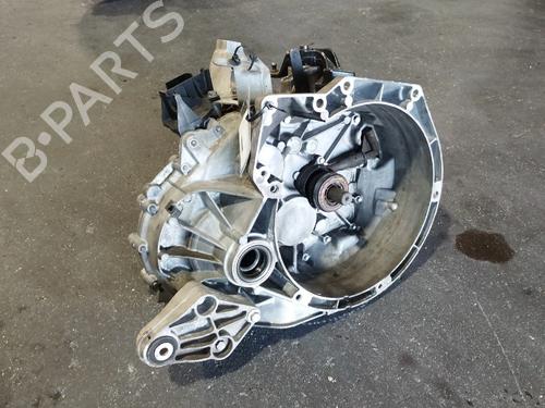 Used Gearbox Gearbox VOLVO V40 Hatchback (525) D2 (114 hp) 33735868 33735868