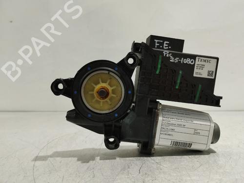 Used Left front window motor Left front window motor SKODA FABIA I Combi (6Y5) 1.2 (64 hp) 33737130 33737130
