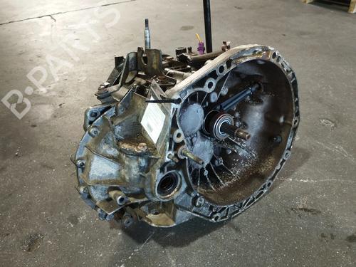 Used Gearbox Gearbox OPEL VIVARO A Bus (X83) 1.9 DTI (F7, J7, A07) (101 hp) 33748307 33748307