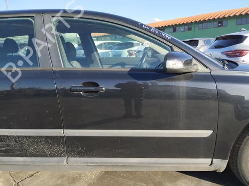 Dør højre fortil Dør højre fortil VOLVO V50 (545) 1.6 D (110 hp) 33873902 33873902