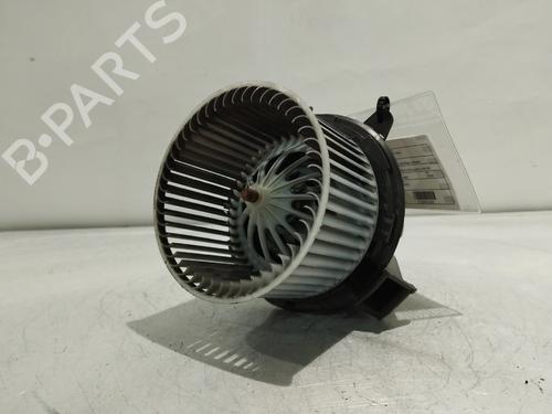Used Heater blower motor Heater blower motor PEUGEOT 208 II (UB_, UP_, UW_, UJ_) 1.2 PureTech 100 (101 hp) 33888325 33888325