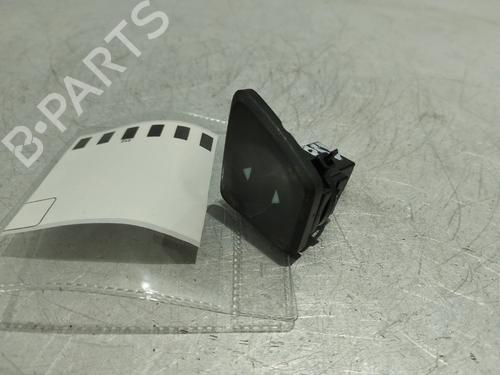 Used Right front window switch Right front window switch FIAT 500 (312_) 0.9 (312AXG1A, 312.AXG11) (86 hp) 34165609 34165609