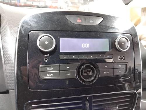 Auto-radio Auto-radio RENAULT CLIO IV (BH_) 1.5 dCi 75 (75 hp) 33917014 33917014