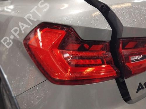 Farolim esquerdo Farolim esquerdo AUDI A1 Sportback (GBA) 30 TFSI (110 hp) 33917038 33917038