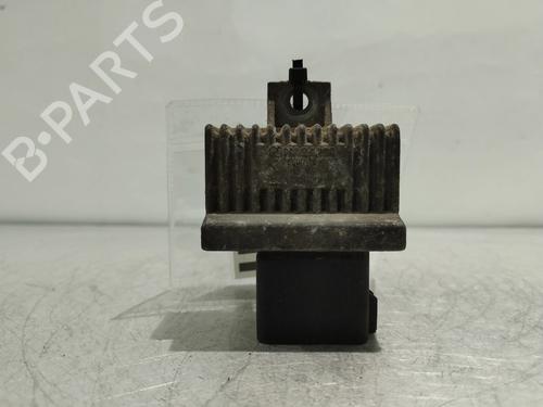 Module électronique Module électronique OPEL VIVARO A Bus (X83) 1.9 DTI (F7, J7, A07) (101 hp) 33934437 33934437