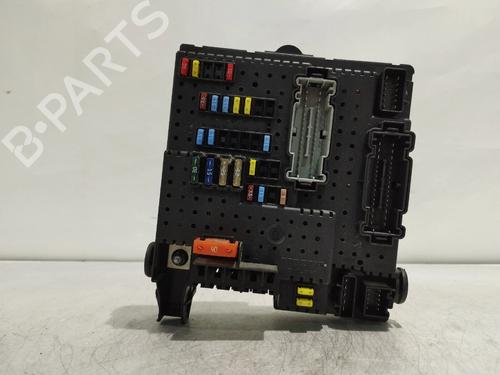 Used Fuse box Fuse box VOLVO XC90 I (275) D5 AWD (185 hp) 34165659 34165659