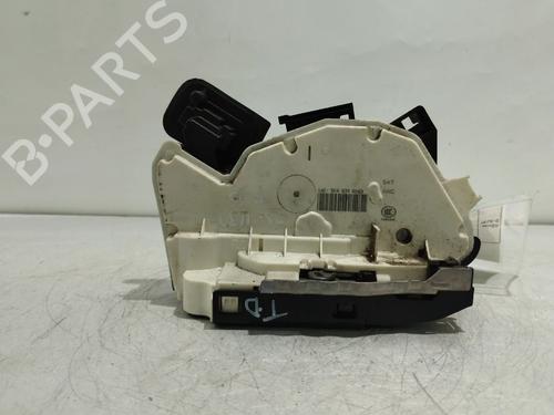Używane Zamek drzwi tylnych prawych Zamek drzwi tylnych prawych SEAT LEON (5F1) 1.2 TSI (105 hp) 34165673 34165673
