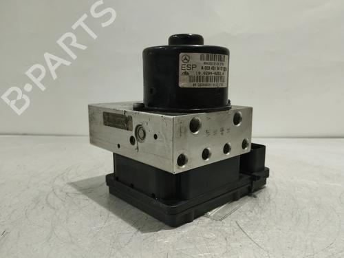 Used ABS pump ABS pump MERCEDES-BENZ C-CLASS Coupe (CL203) C 220 CDI (203.706) (143 hp) 33236652 33236652