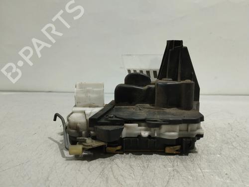 Højre fortil lås Højre fortil lås PEUGEOT 307 (3A/C) 1.4 HDi (68 hp) 34736526 34736526