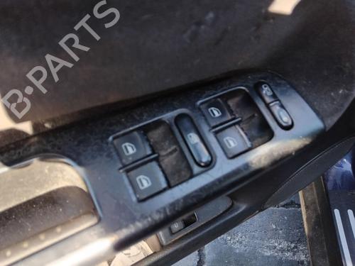 Used Left front window switch Left front window switch VW PASSAT B5.5 (3B3) 1.9 TDI (130 hp) 34117229 34117229