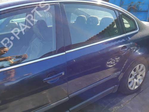 Porta trás esquerda Porta trás esquerda VW PASSAT B5.5 (3B3) 1.9 TDI (130 hp) 34117233 34117233