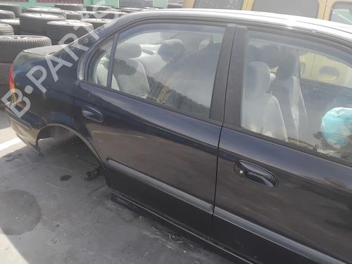 Porta trás direita Porta trás direita HONDA CIVIC VI Hatchback (EJ, EK) 1.5 i (EK3) (114 hp) 34117396 34117396