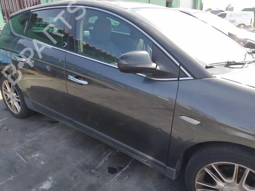 Dør højre fortil Dør højre fortil LANCIA DELTA III (844_) 1.6 D Multijet (844.AXC11, 844.AXC1A) (120 hp) 34117468 34117468