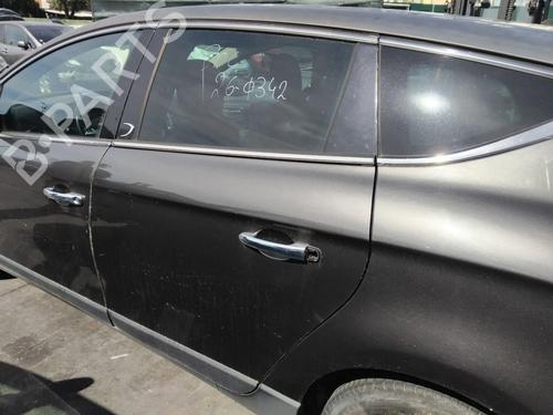 Dør venstre bagtil Dør venstre bagtil LANCIA DELTA III (844_) 1.6 D Multijet (844.AXC11, 844.AXC1A) (120 hp) 34117470 34117470