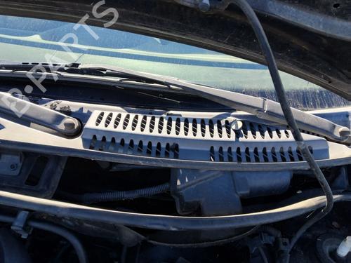 Used Front wiper motor Front wiper motor FIAT PUNTO (188_) 1.2 60 (188.030, .050, .130, .150, .230, .250) (60 hp) 34117543 34117543