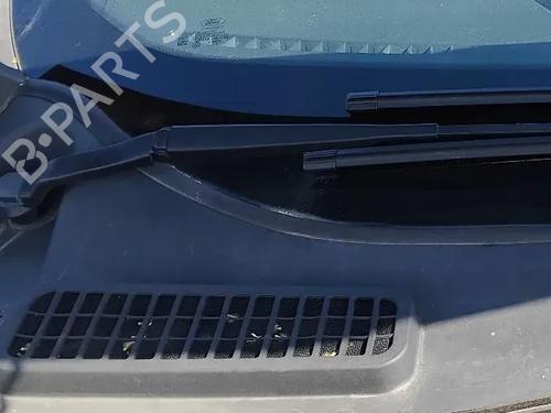 Used Front wiper motor Front wiper motor FORD KUGA II (DM2) 2.0 TDCi (150 hp) 34117581 34117581