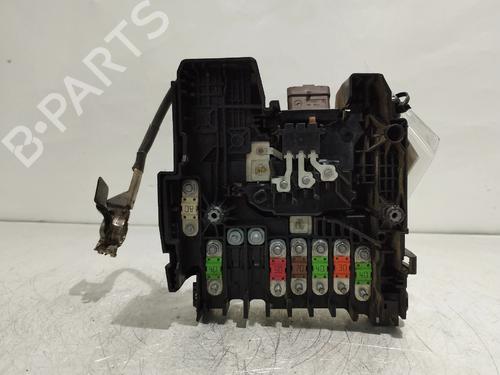 Used Fuse box Fuse box PEUGEOT 308 II (LB_, LP_, LW_, LH_, L3_) 2.0 BlueHDi 150 (150 hp) 34215385 34215385