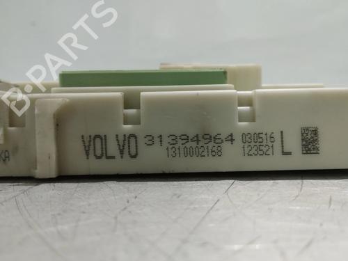 Fuse box VOLVO V40 Hatchback (525) D2 | BP34736550E1 - Image 2