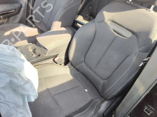 Sæde sæt Sæde sæt RENAULT KADJAR (HA_, HL_) 1.5 dCi 110 (HLA3) (110 hp) 34278444 34278444